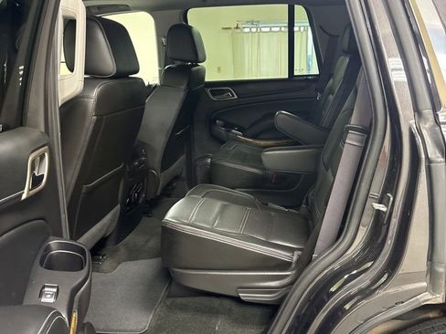 Used 2017 GMC Yukon Denali w/ Open Road Package AWD/4WD image 22