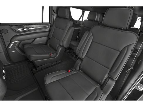 Used 2023 GMC Yukon XL Denali w/ Advanced Technology Package AWD/4WD image 11
