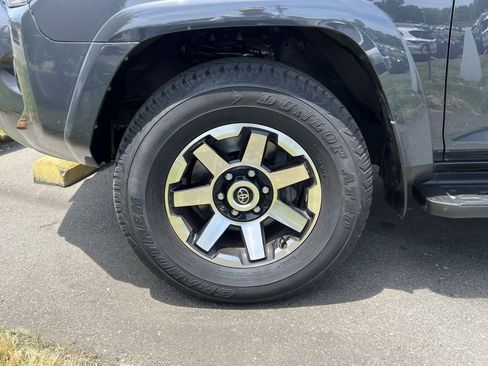 Used 2024 Toyota 4Runner TRD Off-Road AWD/4WD image 13