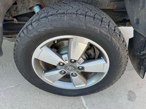 Used 2016 Toyota Tundra Limited image 8