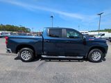 Used 2022 Chevrolet Silverado 1500 LT w/ Z71 Off-Road Package image 2