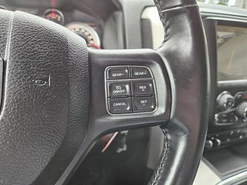 Used 2017 RAM 1500 Big Horn AWD/4WD image 37