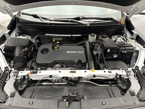 Used 2022 GMC Terrain SLE image 26