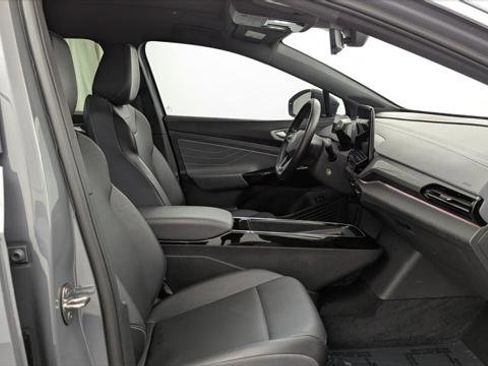 Used 2023 Volkswagen ID.4 Pro S Plus AWD/4WD image 21