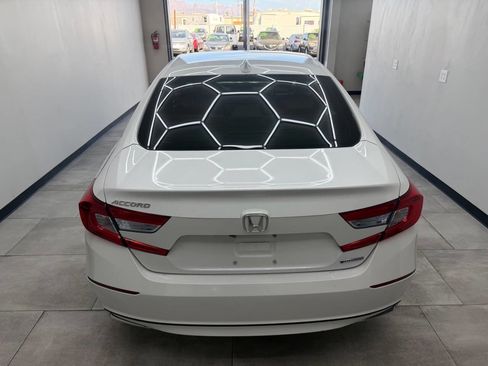 Used 2020 Honda Accord EX image 5