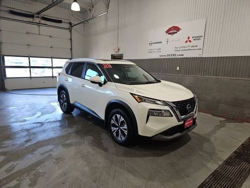 Certified 2023 Nissan Rogue SV w/ SV Premium Package AWD/4WD image 1