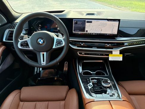 New 2026 BMW X7 M60i image 20