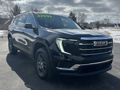 Used 2025 GMC Acadia Elevation