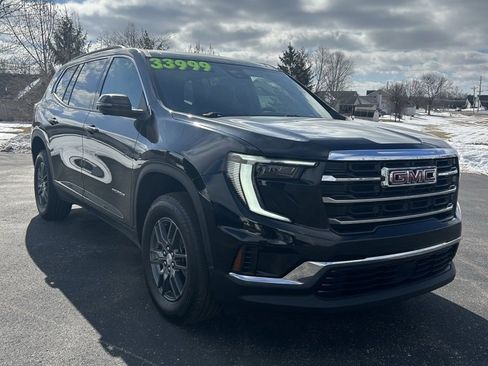 Used 2025 GMC Acadia Elevation image 1