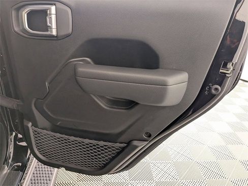 Certified 2024 Jeep Wrangler Sport S image 28