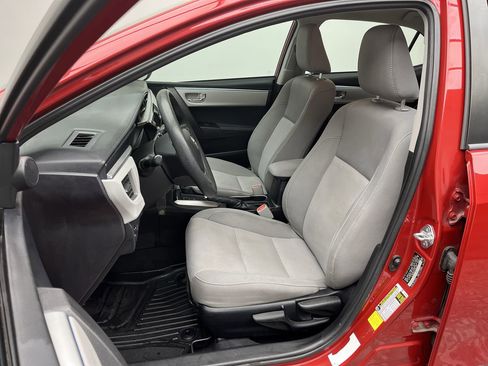 Used 2015 Toyota Corolla LE image 8