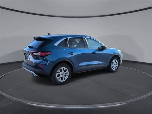 Used 2023 Ford Escape Active image 8