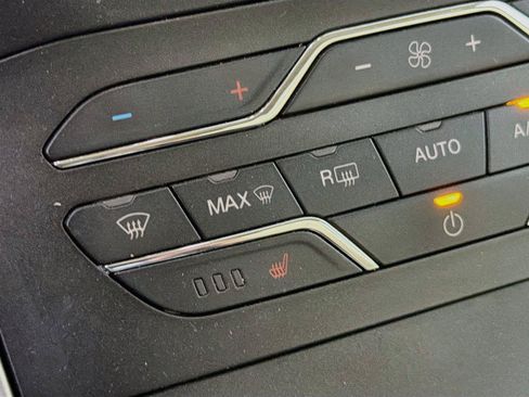 Used 2020 Ford Edge SEL w/ Convenience Package AWD/4WD image 25