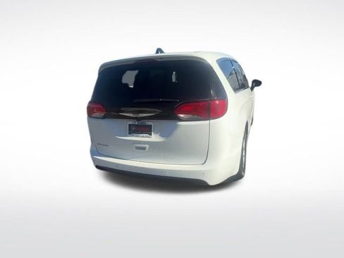 New 2026 Chrysler Voyager LX FWD image 36