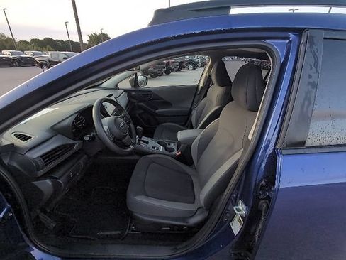 Used 2025 Subaru Crosstrek 2.5i Premium AWD/4WD image 14