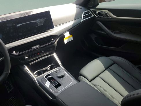 Used 2025 BMW 430i w/ Premium Package image 14