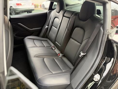 Used 2019 Tesla Model 3 Long Range image 31