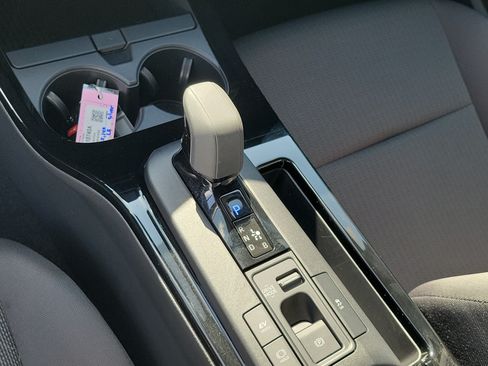 Used 2023 Toyota Prius LE FWD image 27