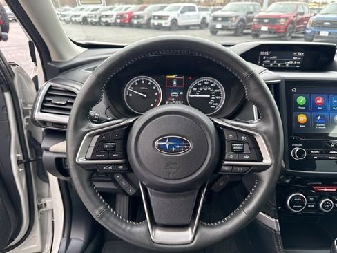 Used 2023 Subaru Forester Limited image 11