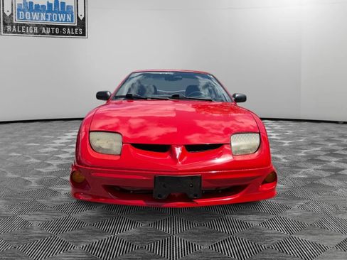 Used 2002 Pontiac Sunfire SE w/ Sun & Sound Pkg FWD image 3