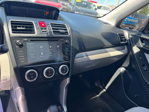 Used 2018 Subaru Forester 2.5i Premium w/ All-Weather Package AWD/4WD image 27