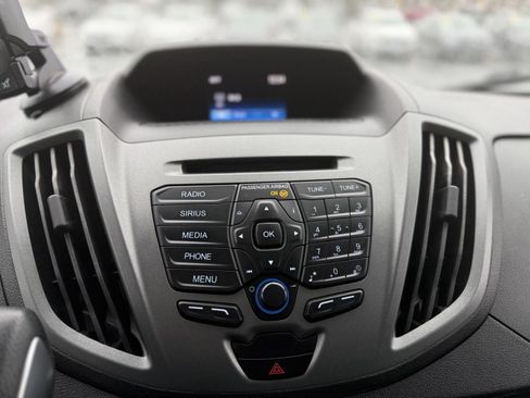 Used 2018 Ford Transit 150 148 Medium Roof image 19