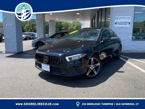 Used 2019 Mercedes-Benz A 220 4MATIC image 1