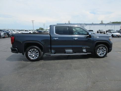 Certified 2022 GMC Sierra 1500 Denali w/ Driver Alert Package II AWD/4WD image 5