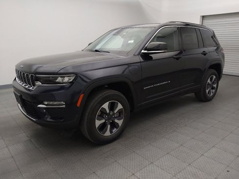 Used 2022 Jeep Grand Cherokee Limited 4xe AWD/4WD image 2