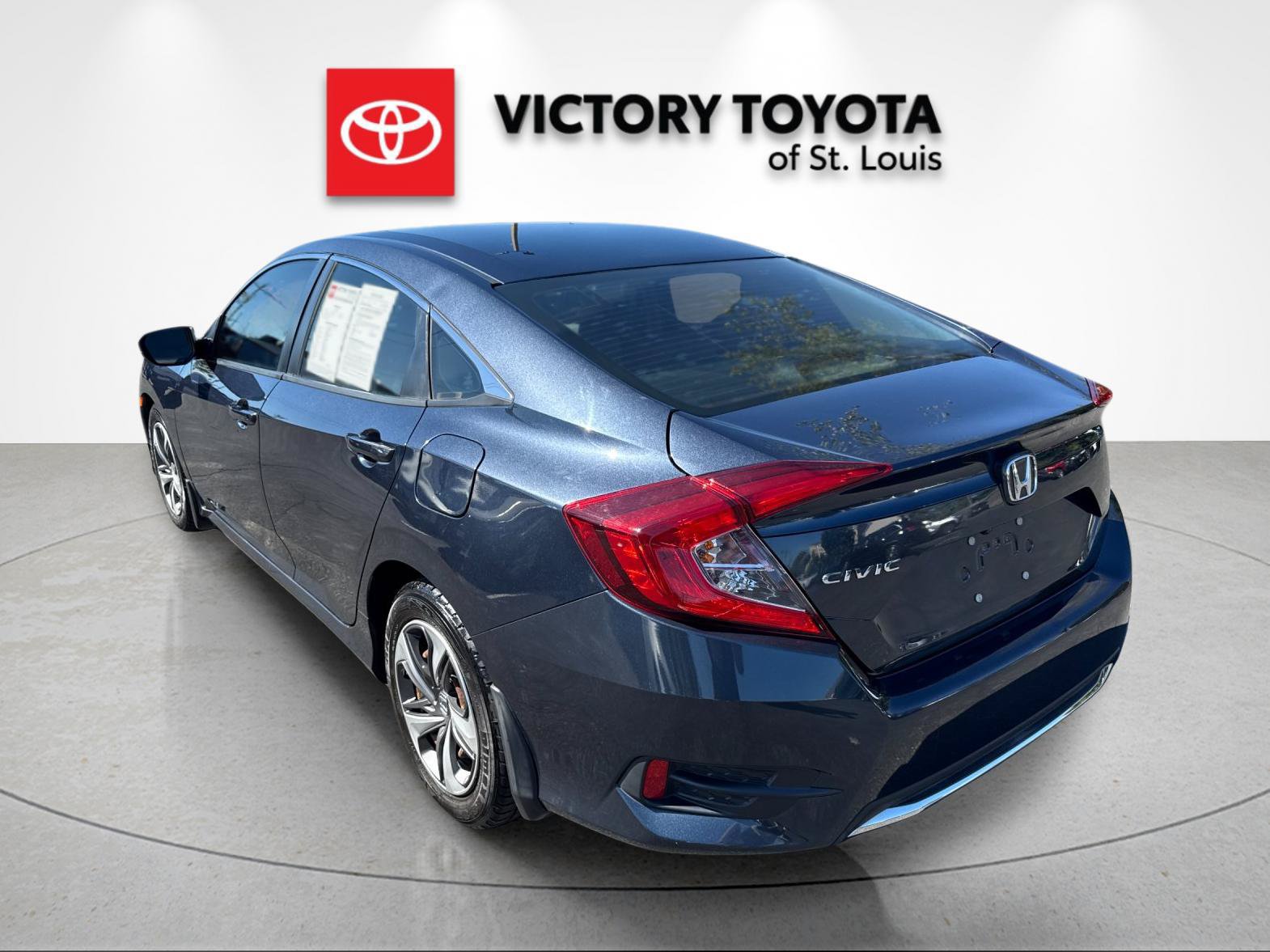 Used 2020 Honda Civic LX image 5