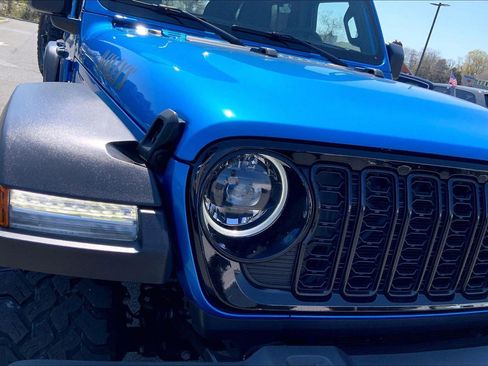 Certified 2024 Jeep Wrangler Unlimited Sport AWD/4WD image 26