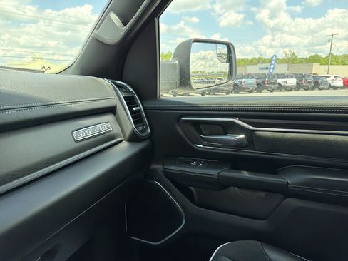 Used 2026 RAM 1500 Laramie AWD/4WD image 24