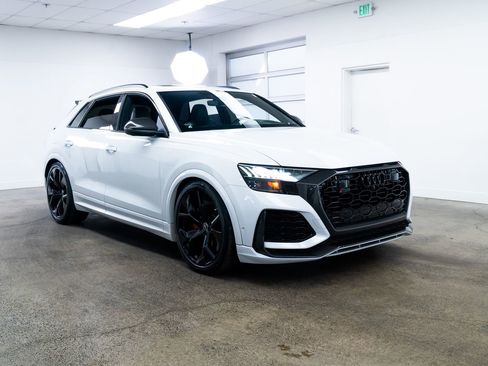 Used 2022 Audi RS Q8 image 26