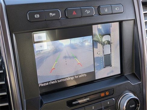 Used 2022 Ford F150 Lariat w/ FX4 Off-Road Package image 22