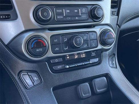 Used 2017 Chevrolet Tahoe LT w/ Luxury Package image 18