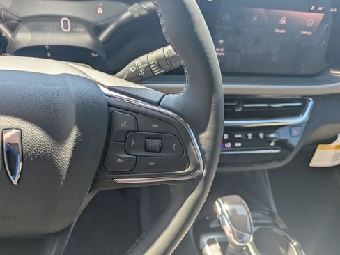 New 2026 Buick Envista Avenir FWD image 17