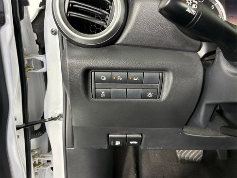 Used 2024 Nissan Versa S w/ S Plus Package image 17