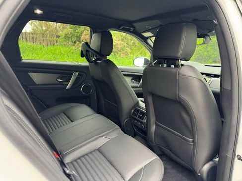 New 2026 Land Rover Discovery Sport Landmark AWD/4WD image 16