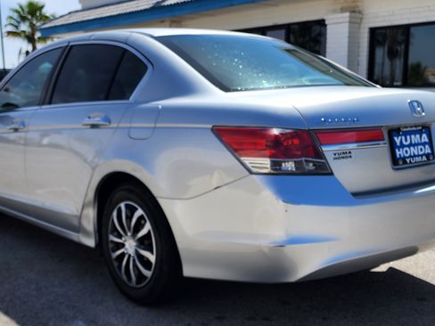 Used 2012 Honda Accord LX image 7