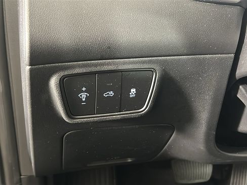 Used 2023 Hyundai Santa Cruz SE AWD/4WD image 22