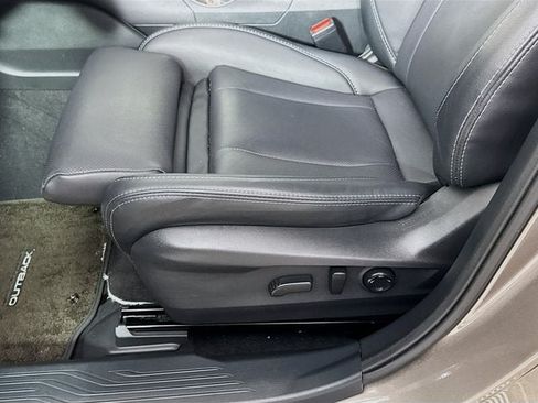 Used 2024 Subaru Outback Limited AWD/4WD image 20