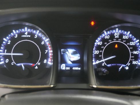 Used 2015 Toyota Avalon XLE FWD image 17