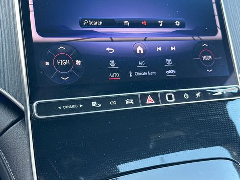 Used 2023 Mercedes-Benz EQE 500 4MATIC Sedan image 20