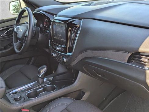 Used 2023 Chevrolet Traverse High Country w/ LPO, Floor Liner Package image 20