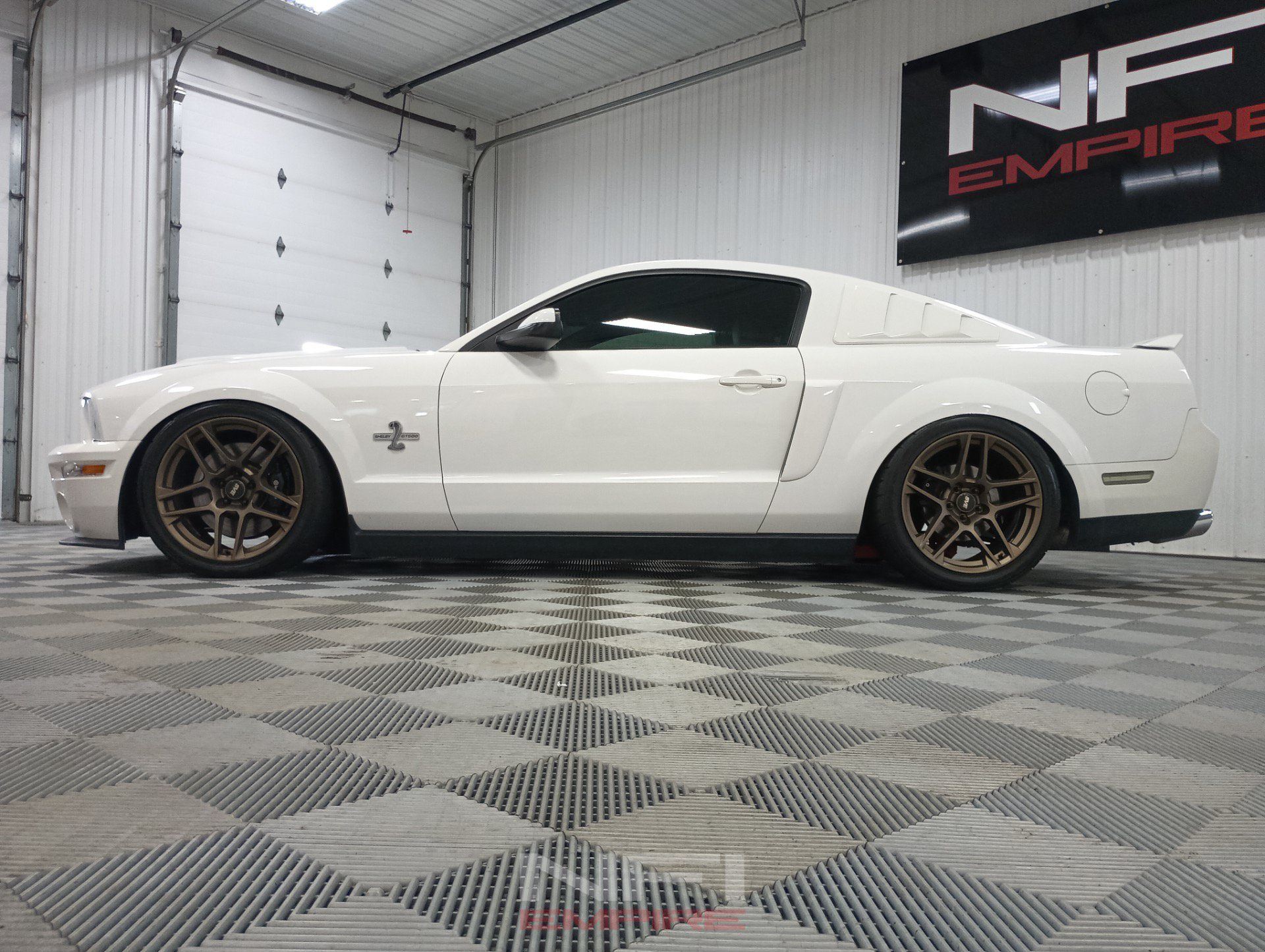 Used 2007 Ford Mustang Shelby GT500 RWD image 12