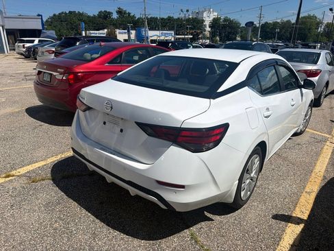 Used 2021 Nissan Sentra S FWD image 4