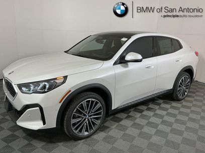 New 2026 BMW X2 xDrive28i w/ Technology Package