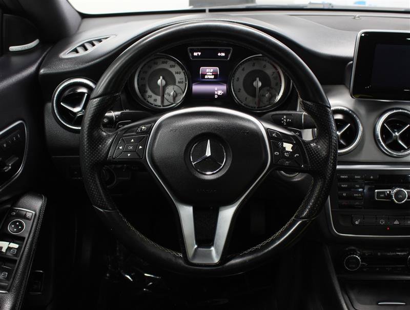 Used 2014 Mercedes-Benz CLA 250 image 10