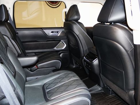 Used 2025 INFINITI QX80 Sensory AWD/4WD image 69