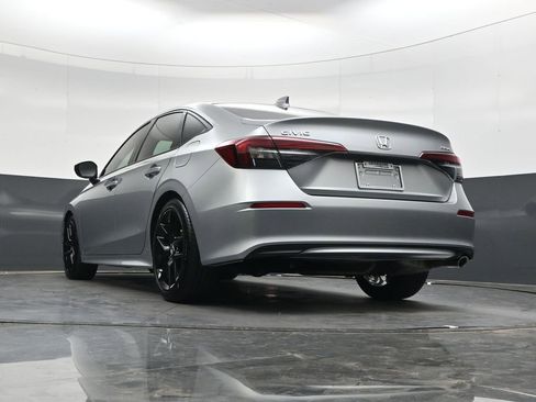 Certified 2025 Honda Civic Sport image 27
